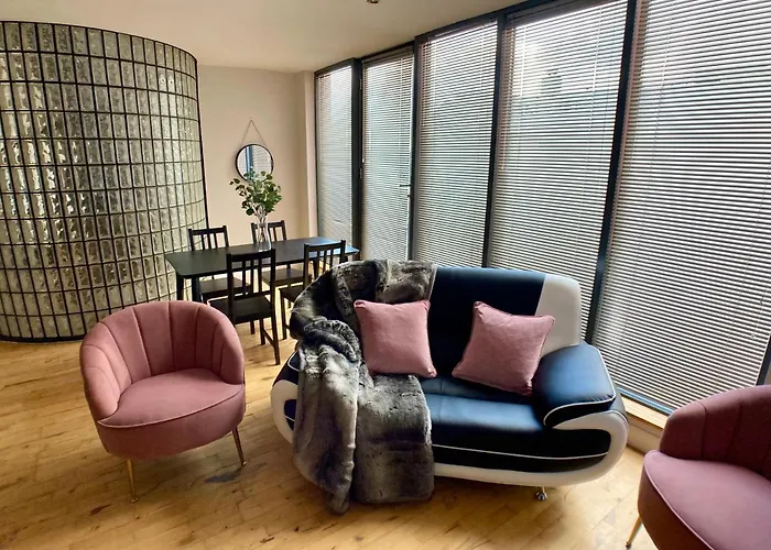 Linen Quarter Apartments
